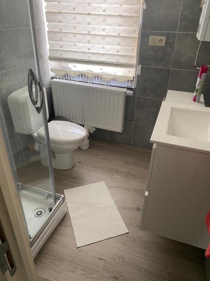 Magnifique Pour 4 Personnes Completement Reno * Charleroi